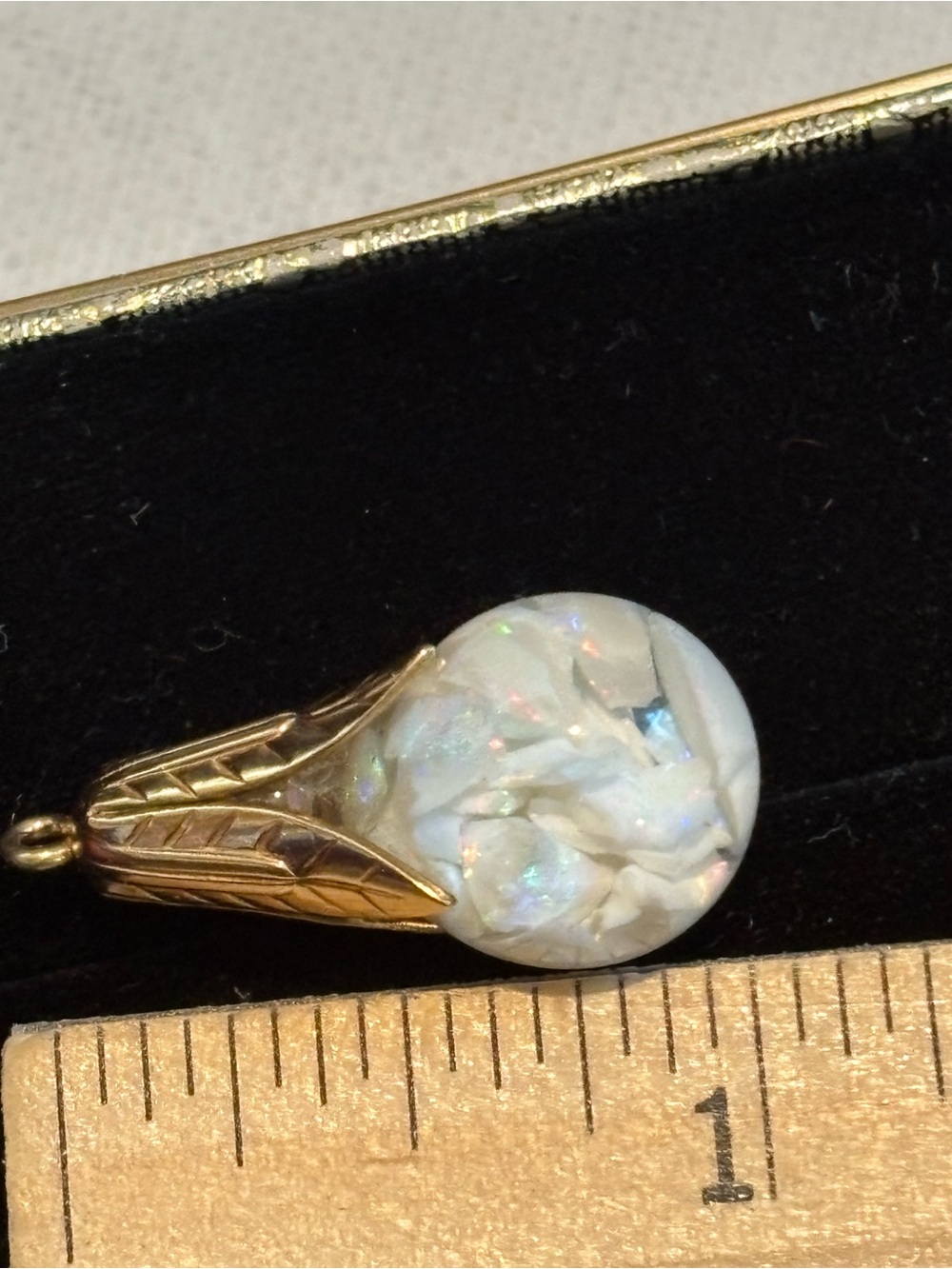 Unique Vintage 10k Gold floating Opals chips Teardrop Pendant - from 1940s - Picture 7 of 12